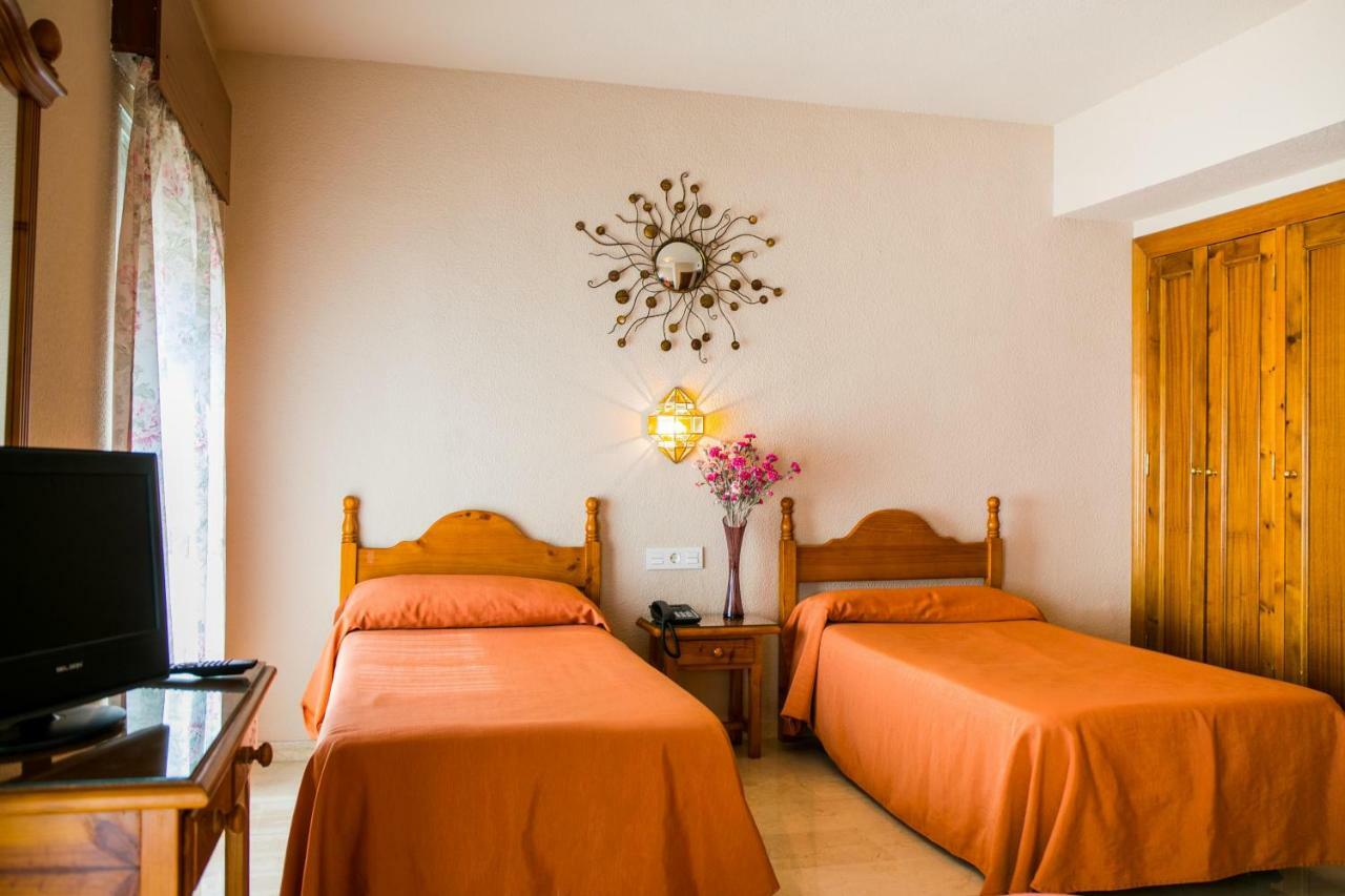 Hotel La Nava Iznalloz Exterior photo